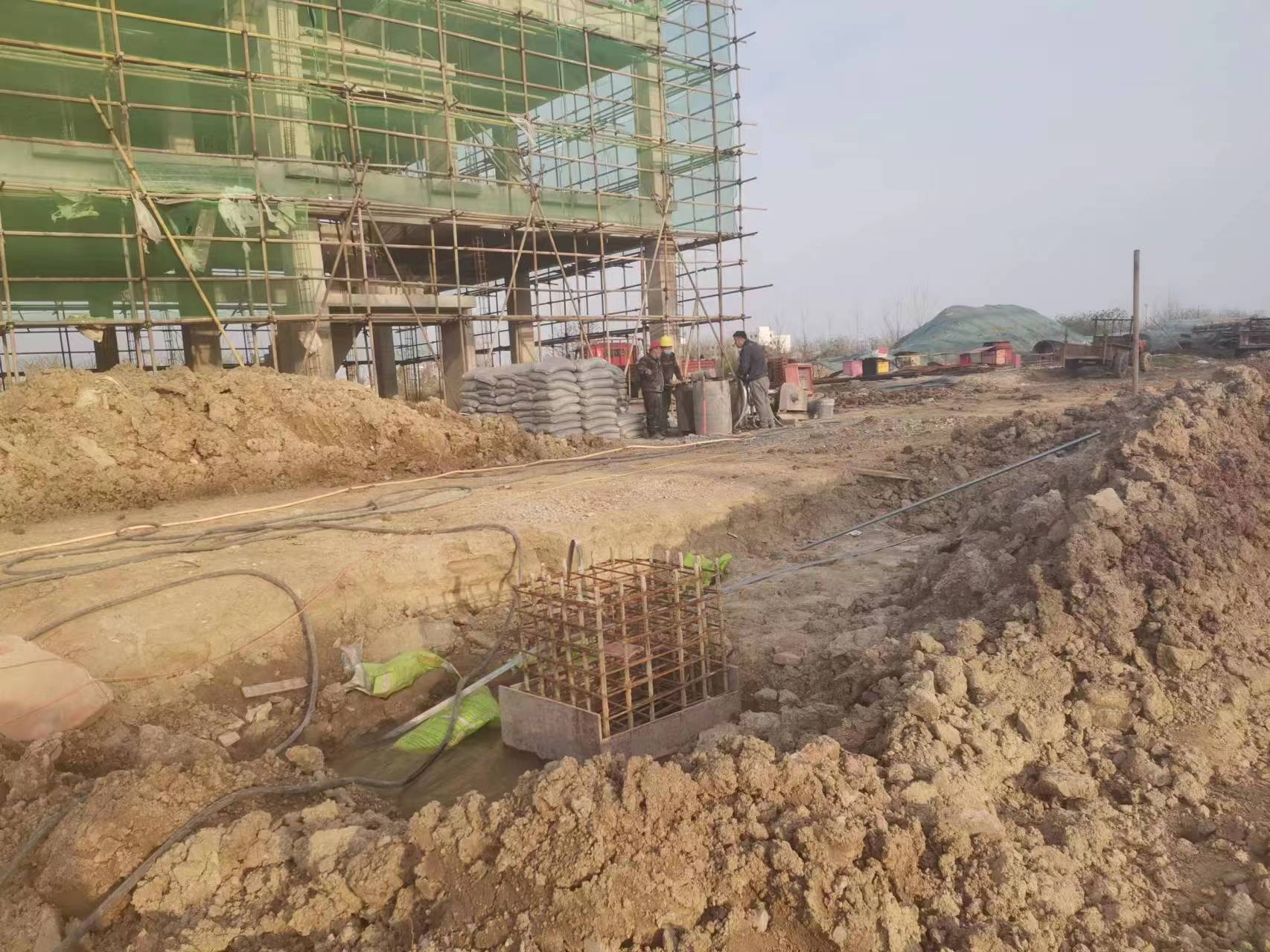 利津当桥梁出现裂缝的时候应该及时加固修补